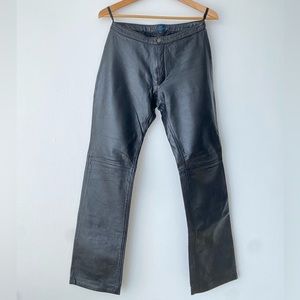 Black Leather pant / low rice